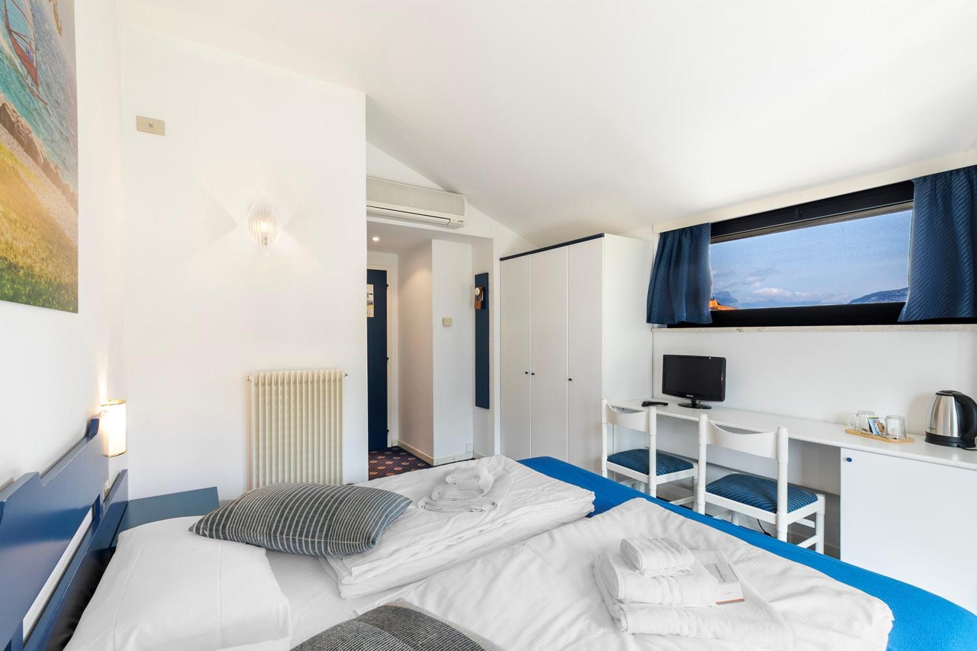Bike & Wind Hotel Villa Maria トルボレ エクステリア 写真