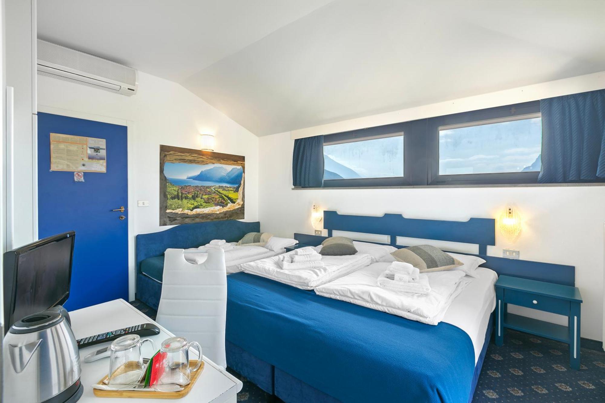Bike & Wind Hotel Villa Maria トルボレ エクステリア 写真